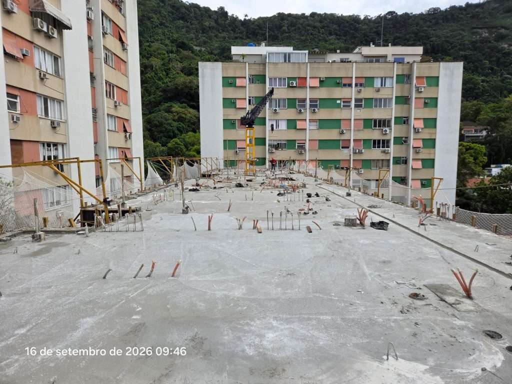 Estrutura do piso do 7° pavimento - Bloco 03